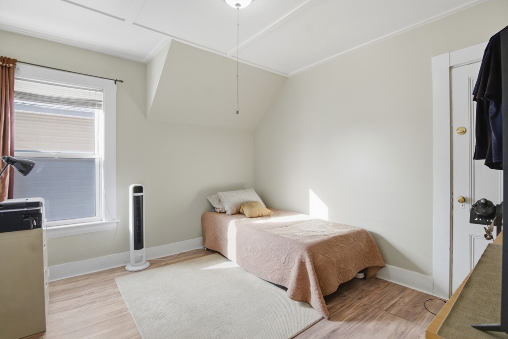 21 Atkins Avenue Lynn, MA 01904 - Photo 28 of 37