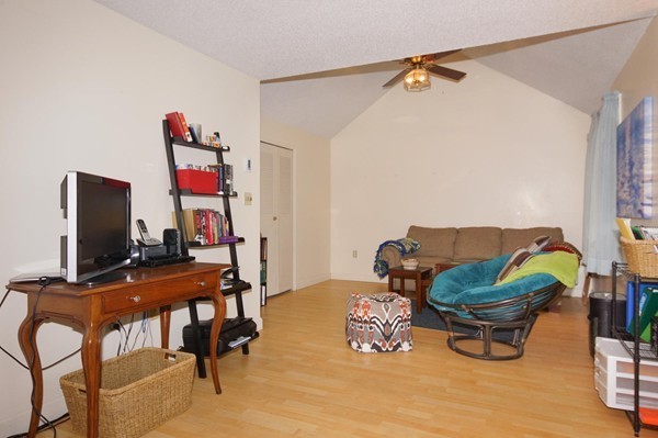 38 Victoria Heights Road, Unit 38 Boston, MA 02136 - Photo 4 of 14 Gallery Image 4