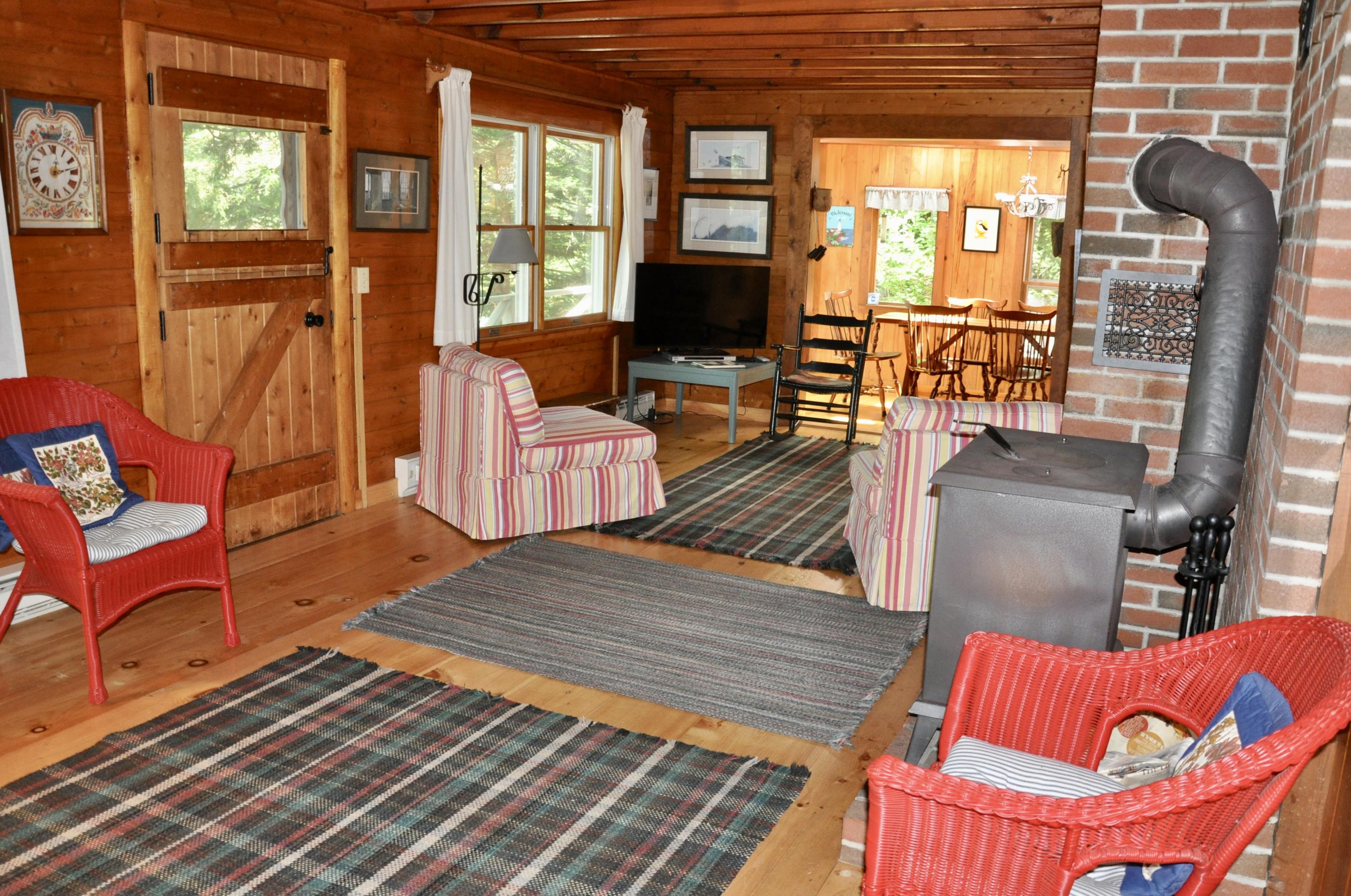 56 Riverview Road Pemaquid, ME 04558 - Photo 8 of 19 fullsizeoutput_b0a