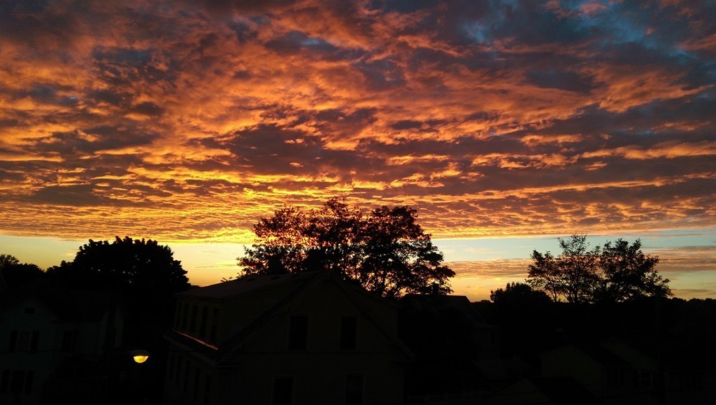 37 Wellman Street, Unit 3 Beverly, MA 01915 - Photo 21 of 21 a view of sunset