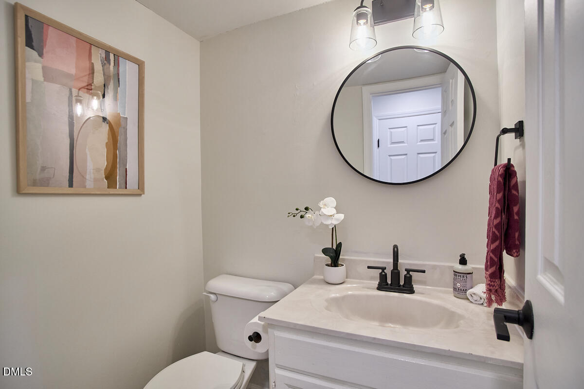 545 Bluestone Road Durham, NC 27713 - Photo 30 of 53 045