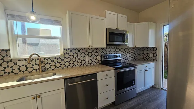 $1,750 | 1405 East Sherman Drive, Unit ADU, Denton, TX 76209