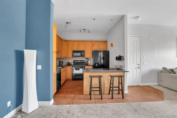 $2,150 | 209 Quebec Street, Unit I, Denver, CO 80220