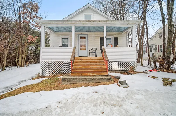 $289,000 | 32 Blanche Avenue, New Windsor, NY 12553