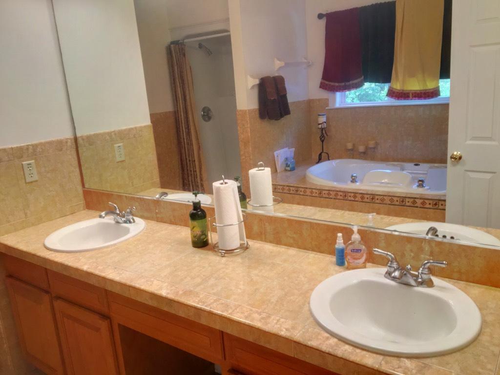 518 Woodspring Road Mount Pleasant, SC 29466 - Photo 28 of 52 Double Vanity
