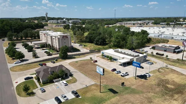 $399,000 | 75 Denison Tx 75020, Denison, TX 75020