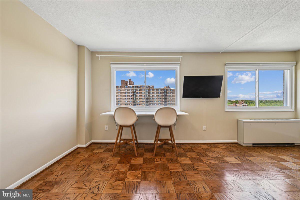 1121 University Boulevard West, Unit 1207 Silver Spring, MD 20902 - Photo 6 of 22