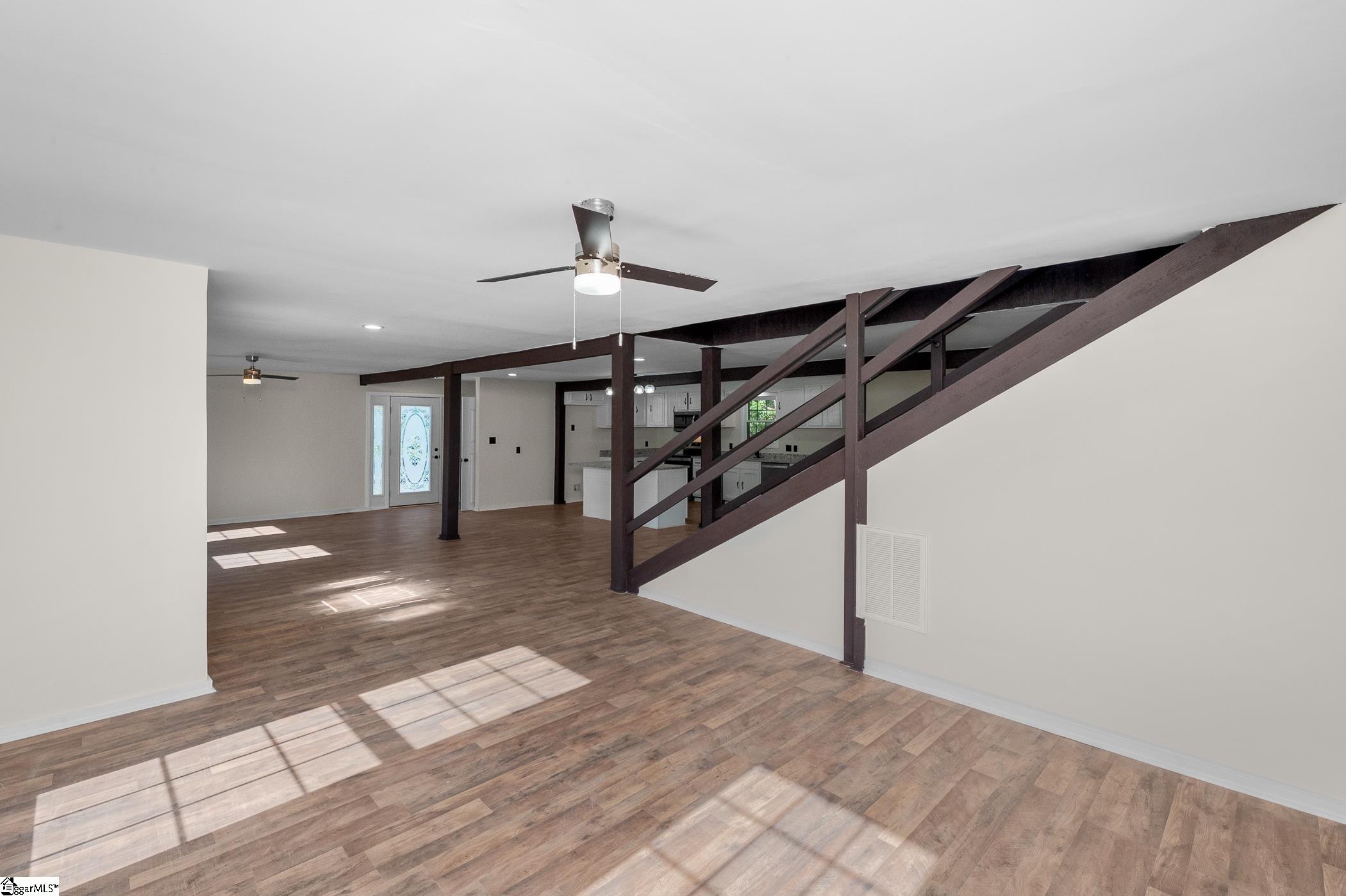 141 Agnes Drive Duncan, SC 29334 - Photo 9 of 50