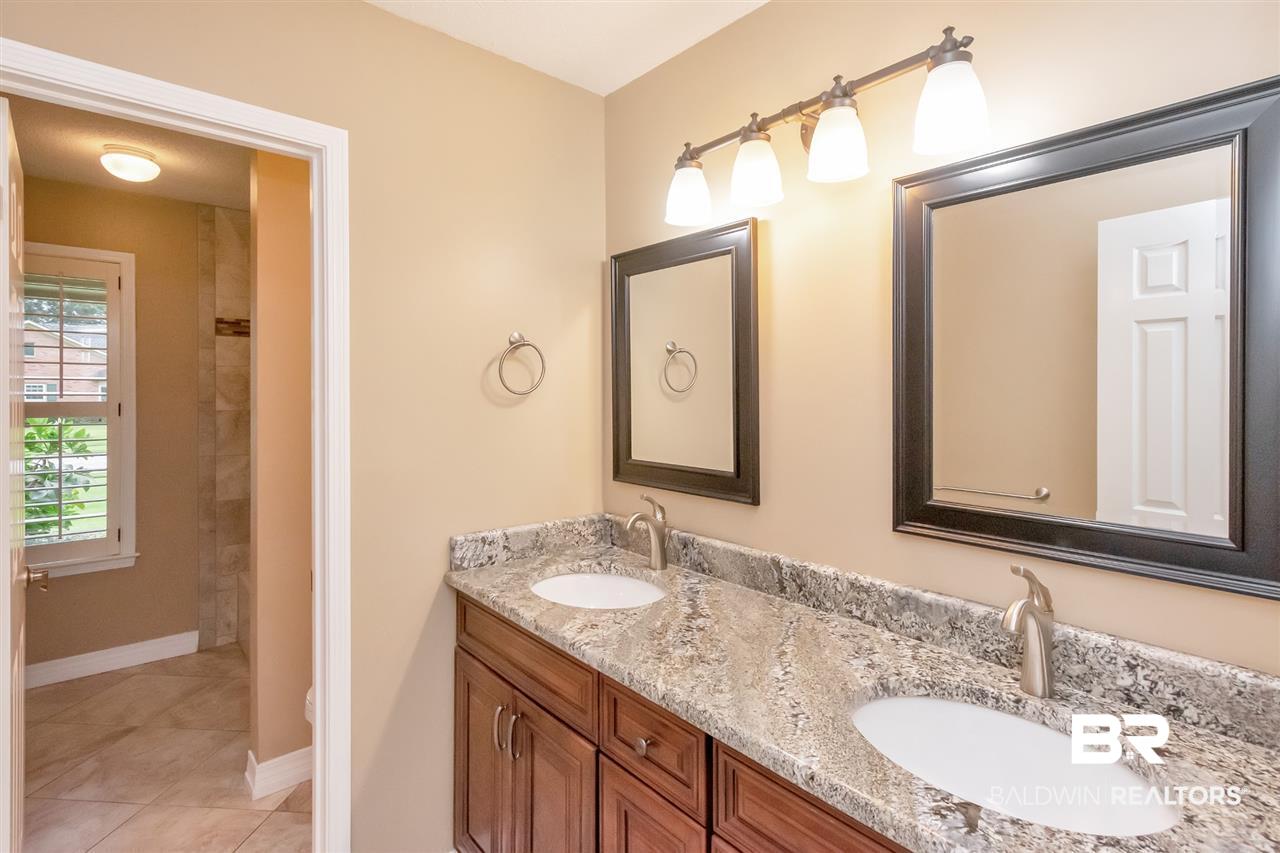 5621 Regency Oaks Drive North Mobile, AL 36609 - Photo 24 of 48