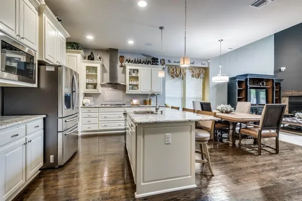 $914,999 | 2603 San Jacinto Drive, Euless, TX 76039