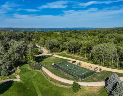 $895,000 | 225 Waubun Drive, Fontana, WI 53125