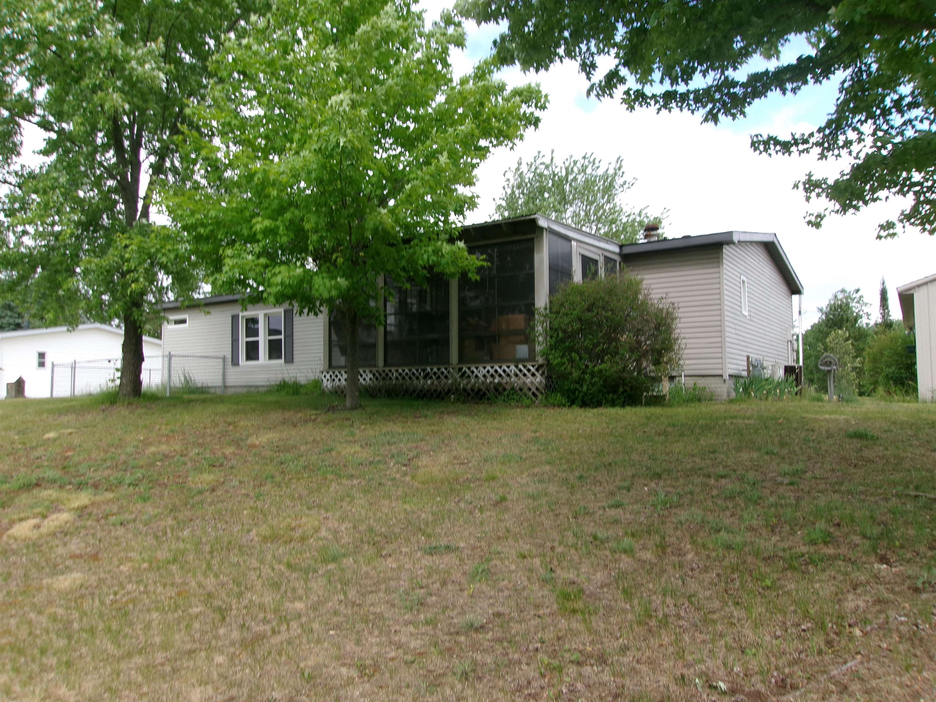 4490 Ridgeway Trail Lake, MI 48632 - Photo 25 of 32