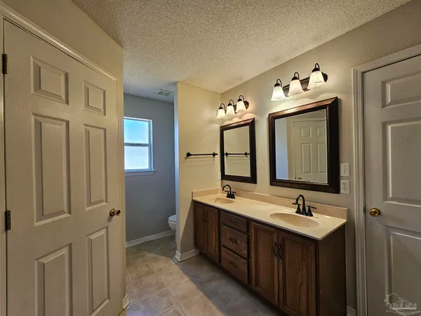 $1,850 | 4347 Crosswind Drive, Milton, FL 32583