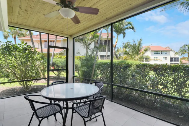 $749,900 | 4161 U.S. Highway 1, Unit C2, Jupiter, FL 33477
