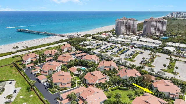 $749,900 | 4161 U.S. Highway 1, Unit C2, Jupiter, FL 33477