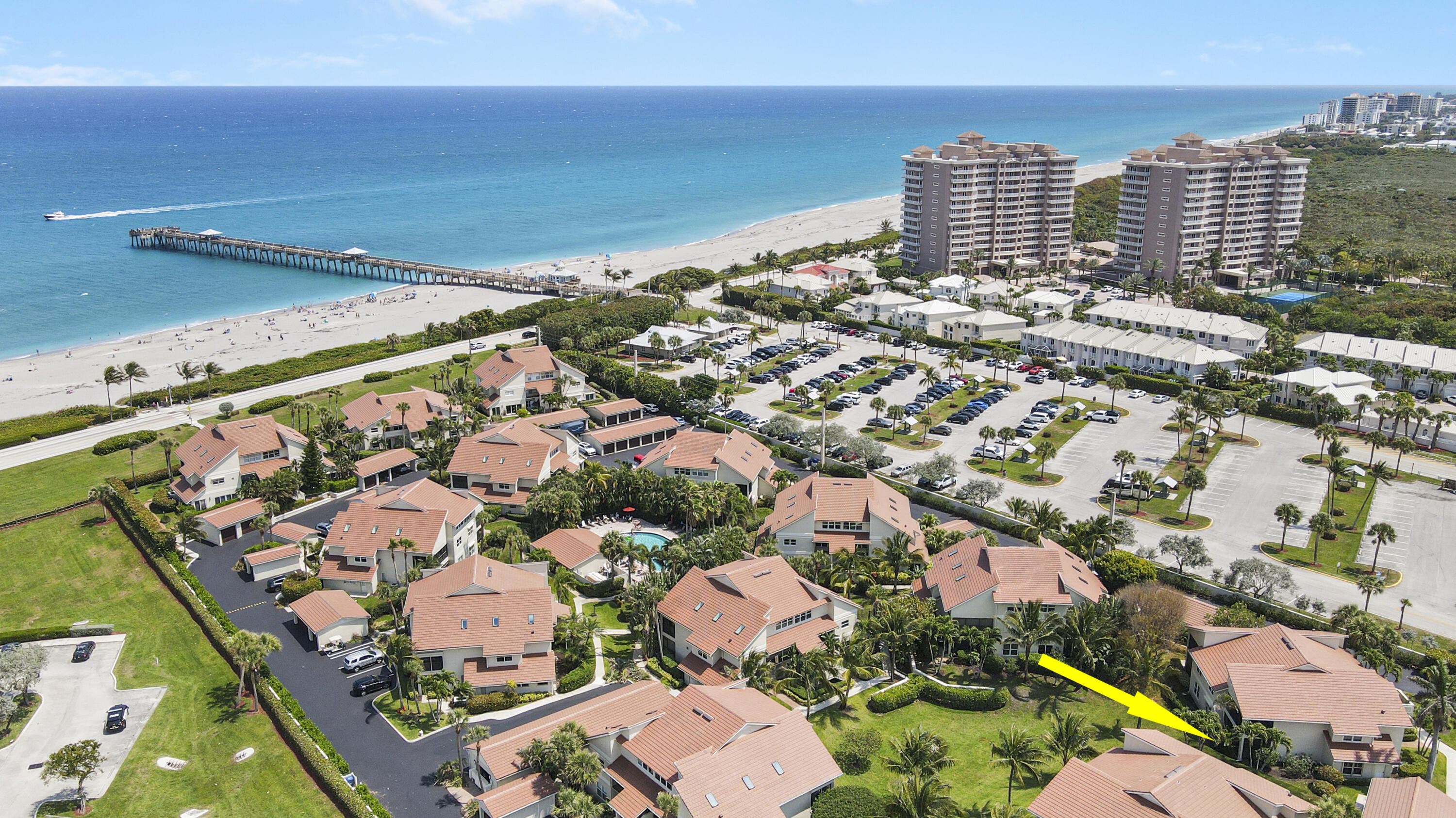 4161 U.S. Highway 1, Unit C2 Jupiter, FL 33477 - Photo 51 of 57 an aerial view of city and ocean