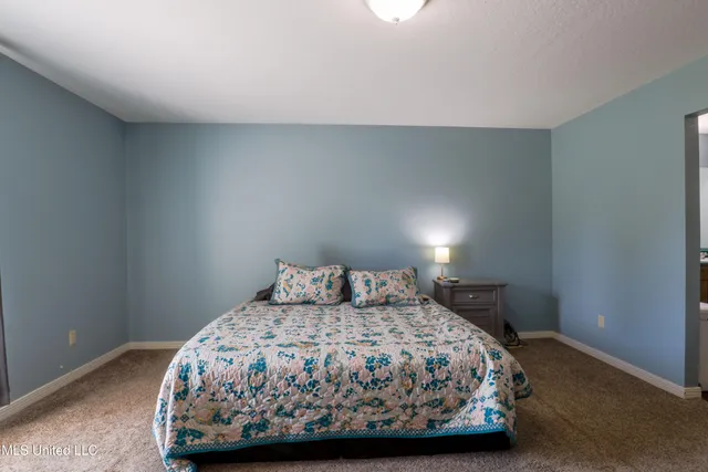 $300,000 | 2745 Merritt Road, Leakesville, MS 39451