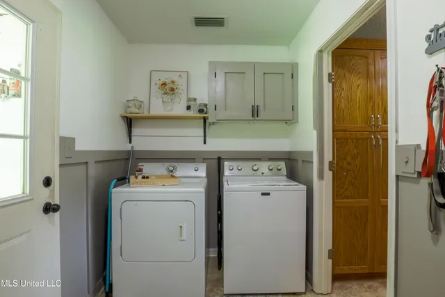 $300,000 | 2745 Merritt Road, Leakesville, MS 39451