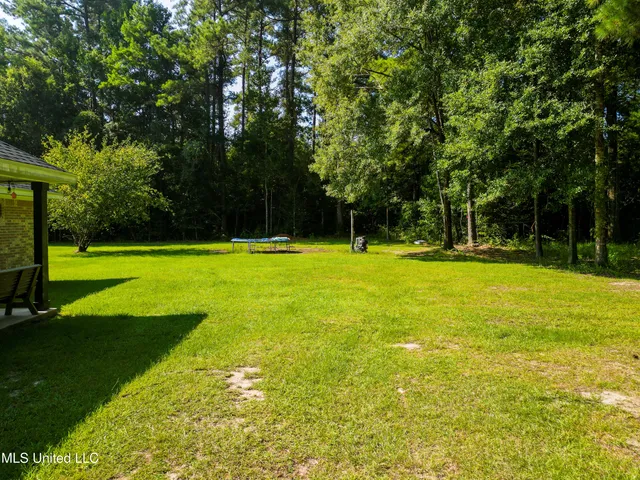 $300,000 | 2745 Merritt Road, Leakesville, MS 39451