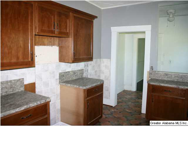 1521 Springville Road Birmingham, AL 35235 - Photo 7 of 21