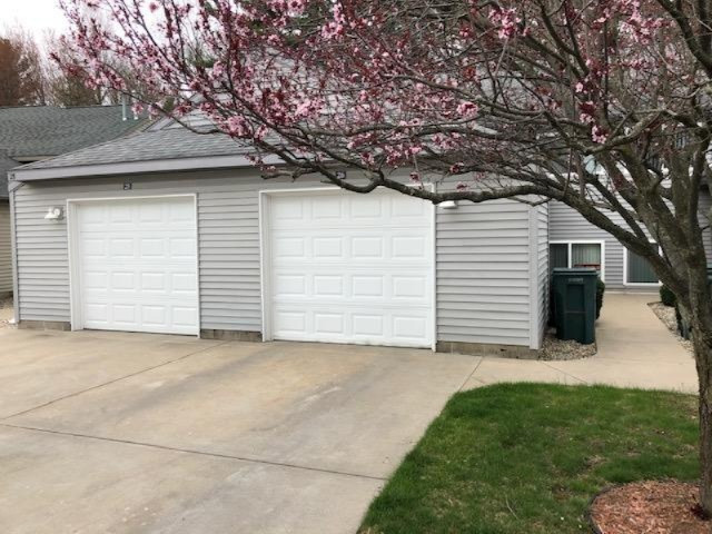 1295 Whitehall Road, Unit 26 Muskegon, MI 49445 - Photo 17 of 21 IMG_3678