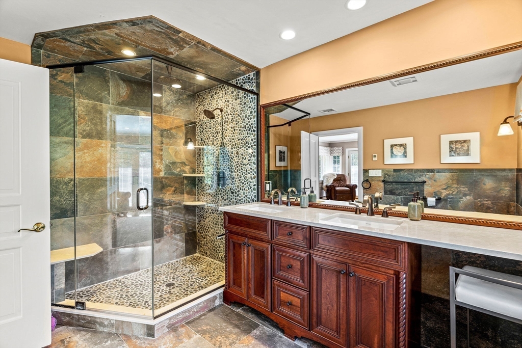 40 Pleasant Street Wenham, MA 01984 - Photo 15 of 34