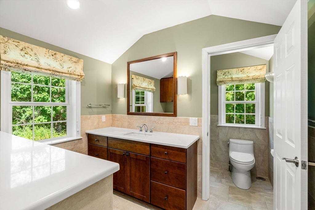 40 Pleasant Street Wenham, MA 01984 - Photo 29 of 34