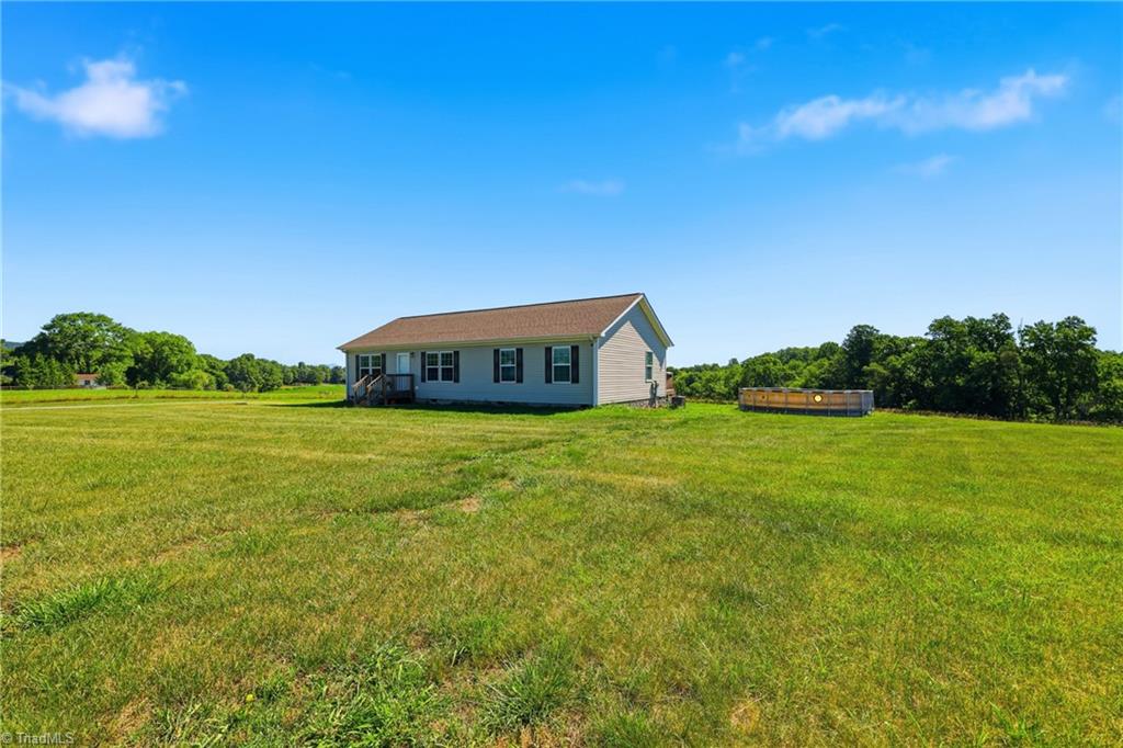 112 Mining Ridge Church Road Elkin, NC 28621 - Photo 3 of 36
