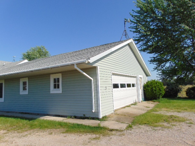 8385 North Wisner Road Breckenridge, MI 48615 - Photo 4 of 63 1875304-3.JPG