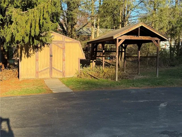 $245,000 | 1525 Orchard Drive, Greensburg, PA 15601