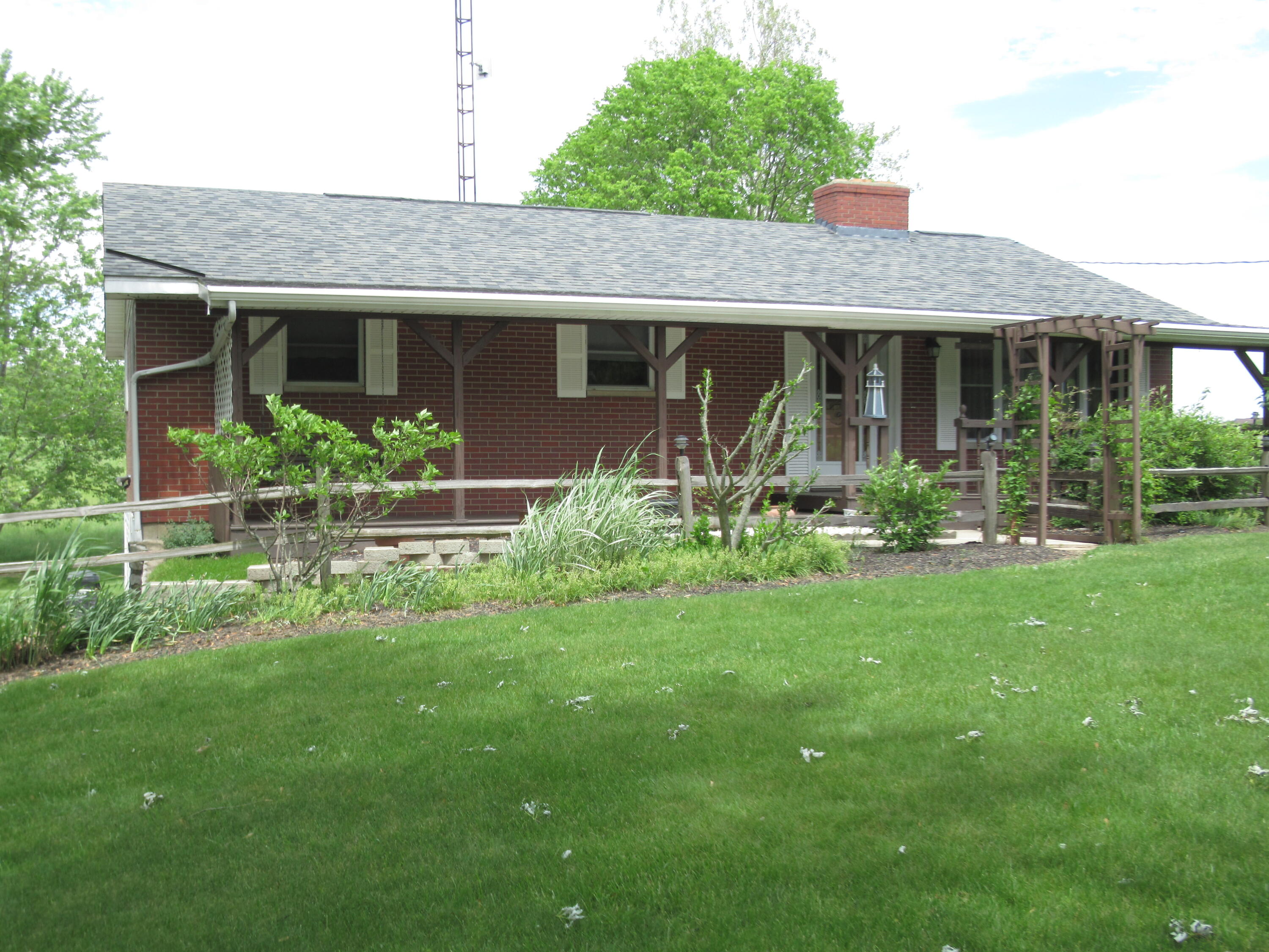 9306 Black Road Centerville, IN 47330 - Photo 1 of 48