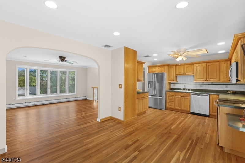 14 Eugene Road Hopatcong, NJ 07843 - Photo 9 of 40 Gallery Image 9