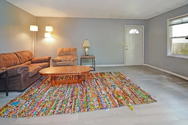 $335,000 | 107 East Division Street, Bloomington, IL 61701