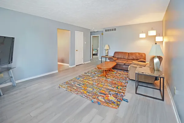 $335,000 | 107 East Division Street, Bloomington, IL 61701