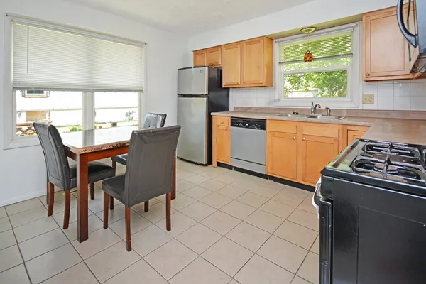 $335,000 | 107 East Division Street, Bloomington, IL 61701