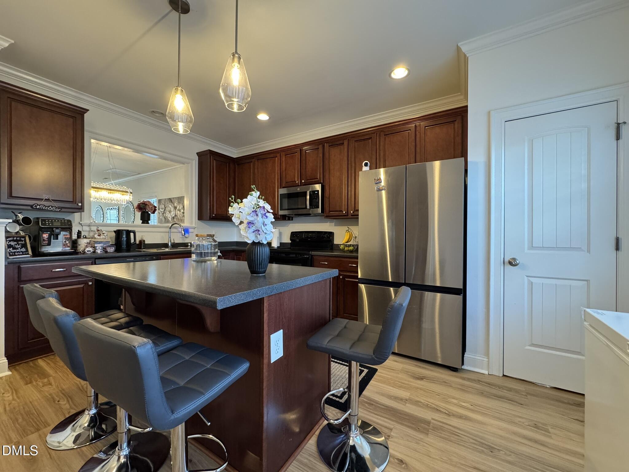 7750 ACC Boulevard Raleigh, NC 27617 - Photo 8 of 31 IMG_2120
