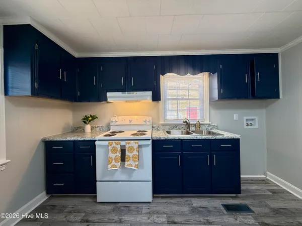 $99,900 | 120 Center Street, Williamston, NC 27892