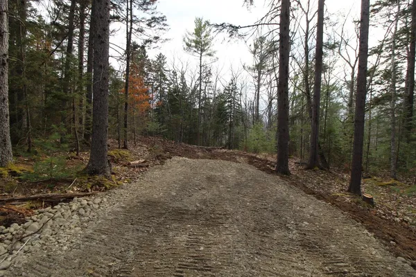 $60,000 | 127 West Side Drive, Verona Island, ME 04416