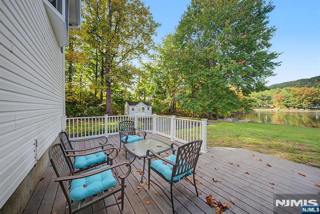 141 Shore Road Denville, NJ 07834 - Photo 37 of 48 Gallery Image 37
