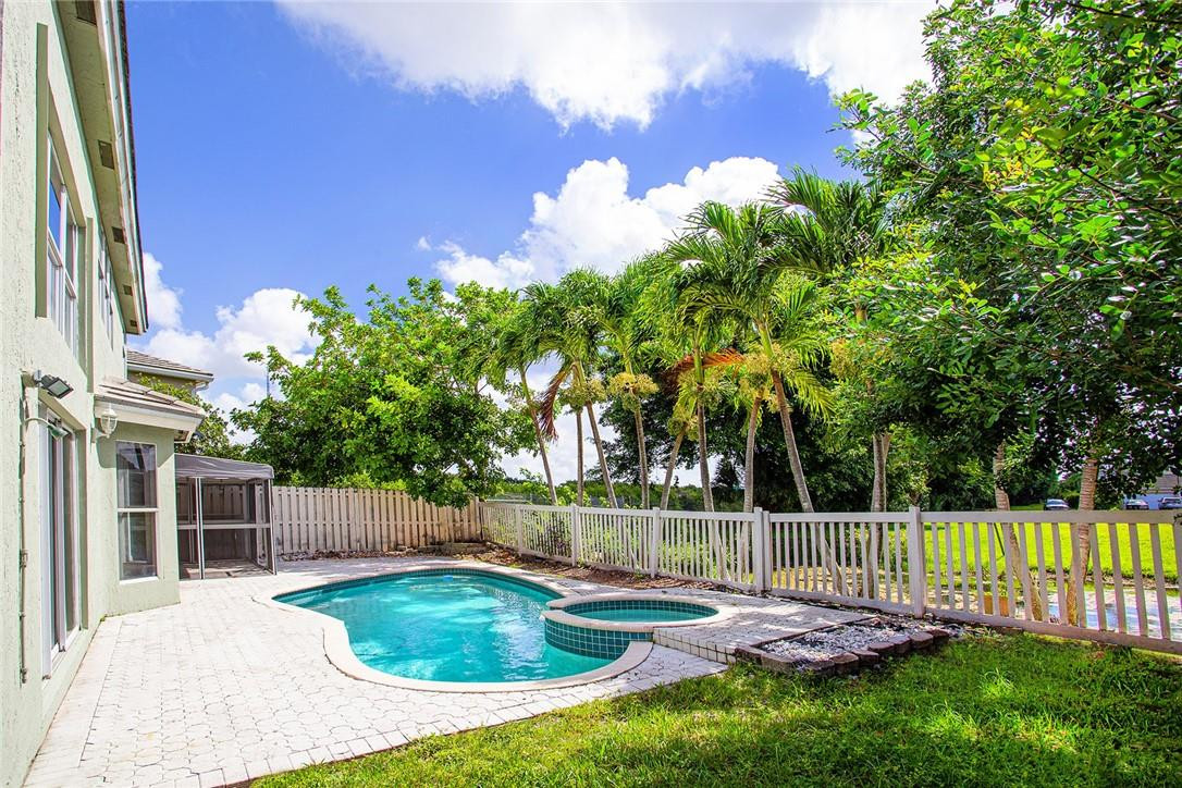 Undisclosed Address Pompano Beach, FL 33073 - Photo 29 of 35 yard &pool& jacuzzi