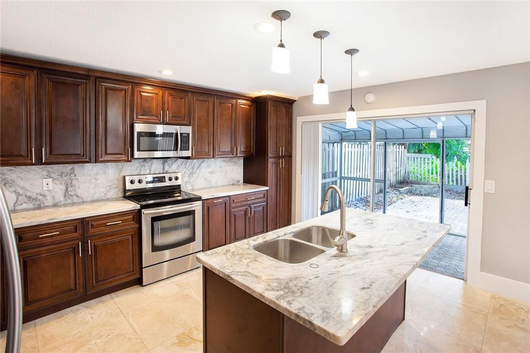 Undisclosed Address Pompano Beach, FL 33073 - Photo 8 of 35 kitchen