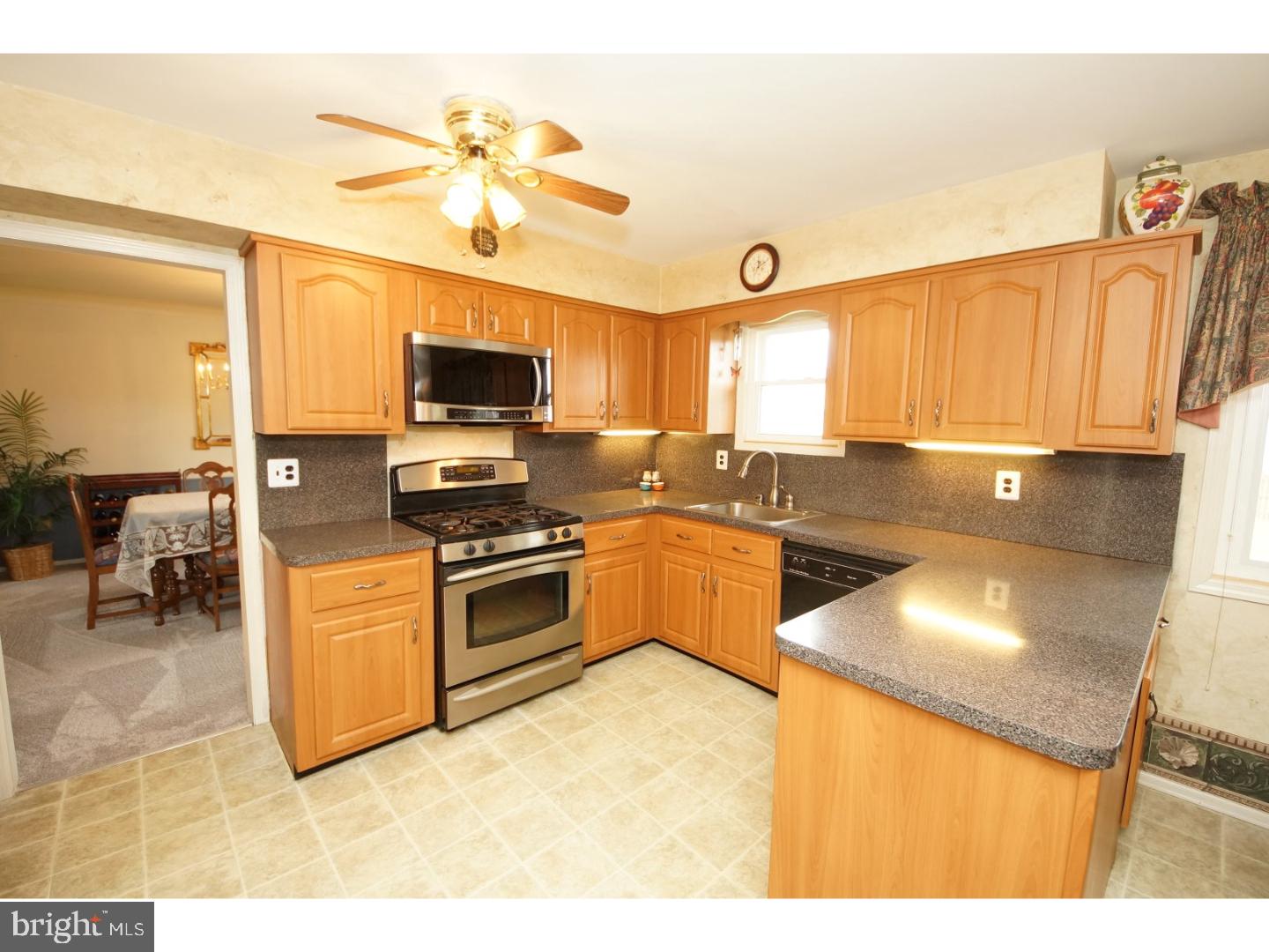 366 George Dye Road Hamilton, NJ 08690 - Photo 7 of 25