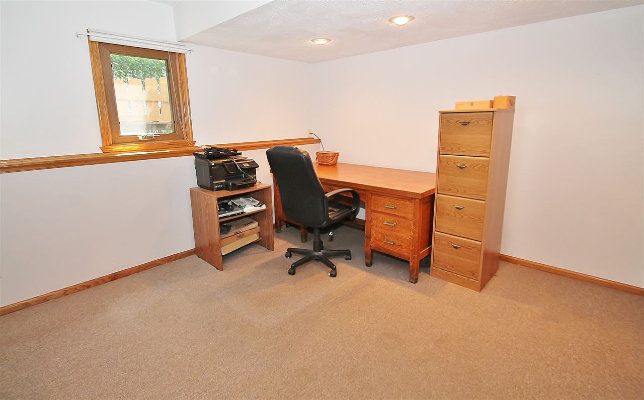 518 Pin Oak Road Rockton, IL 61072 - Photo 24 of 25 a view of workspace with windows