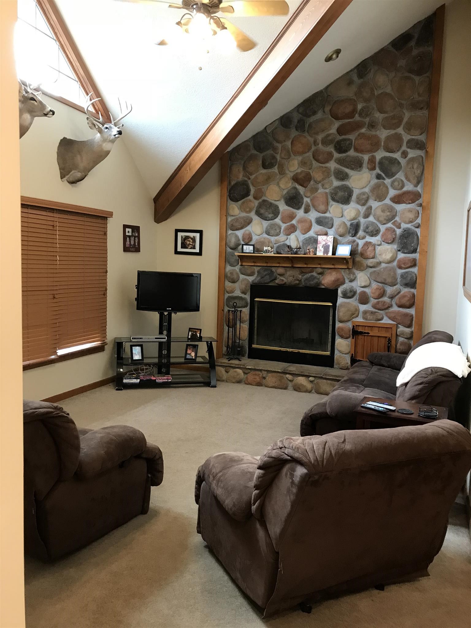 5221 South Water Works Road Monroe City, IN 47557 - Photo 3 of 20 Gallery Image 3