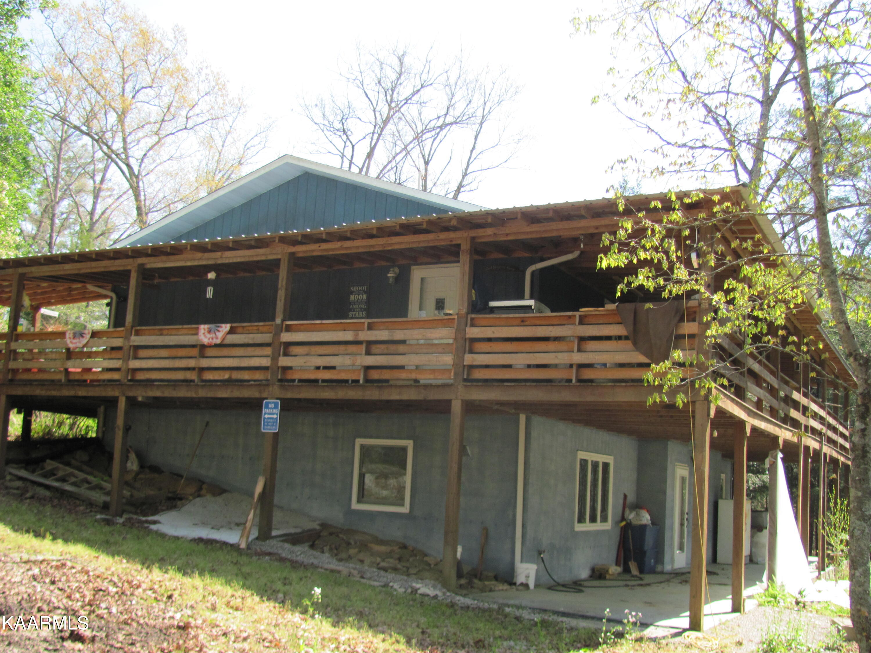 4630 Rugby Pike Allardt, TN 38504 - Photo 3 of 26 IMG_0326 (1)