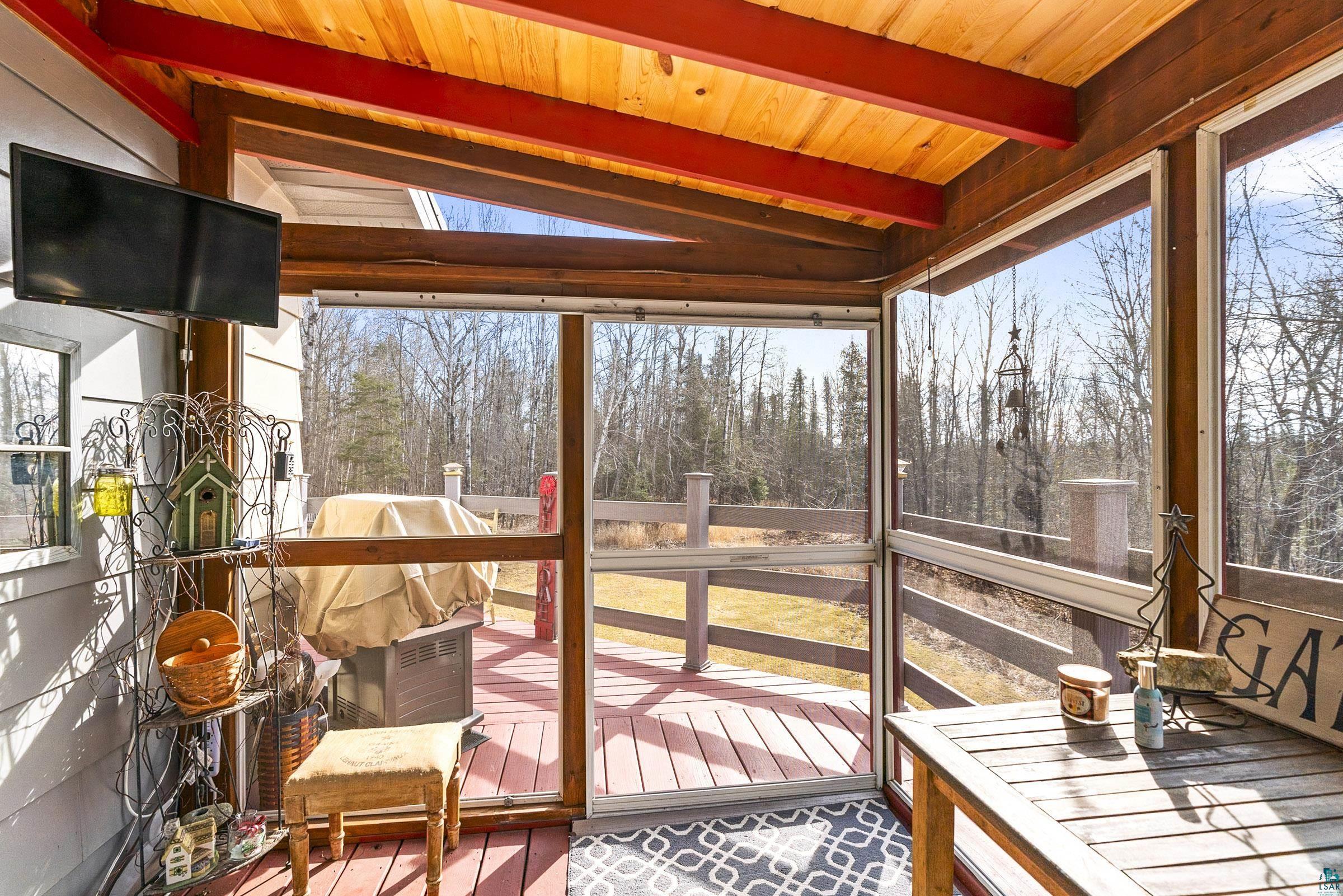 5522 Lester River Road Duluth, MN 55804 - Photo 12 of 39