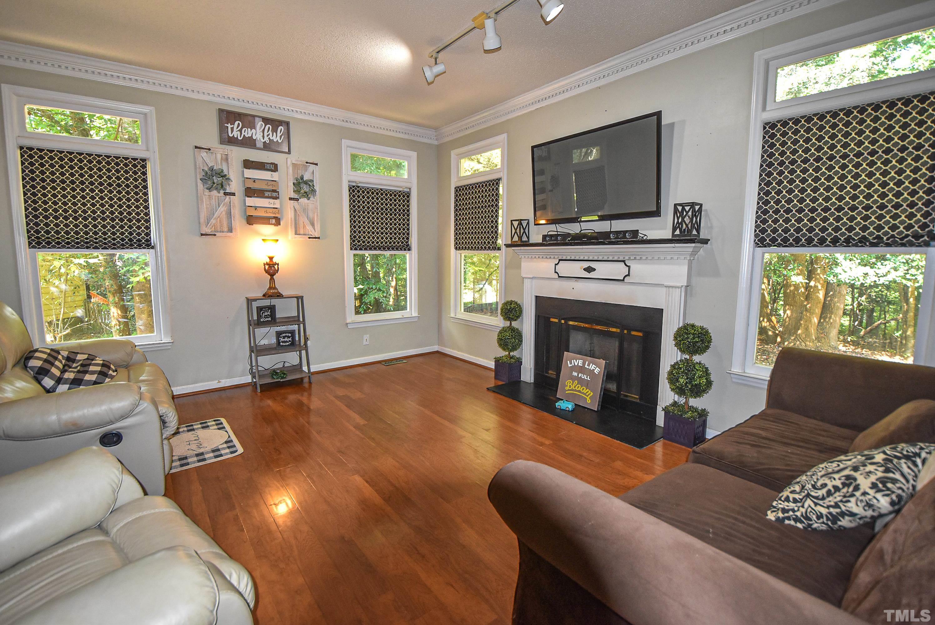 3309 Singleleaf Lane Raleigh, NC 27616 - Photo 11 of 20