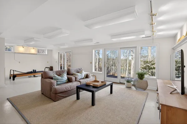 $2,995,000 | 7 Little Cove Lane, Orleans, MA 02653