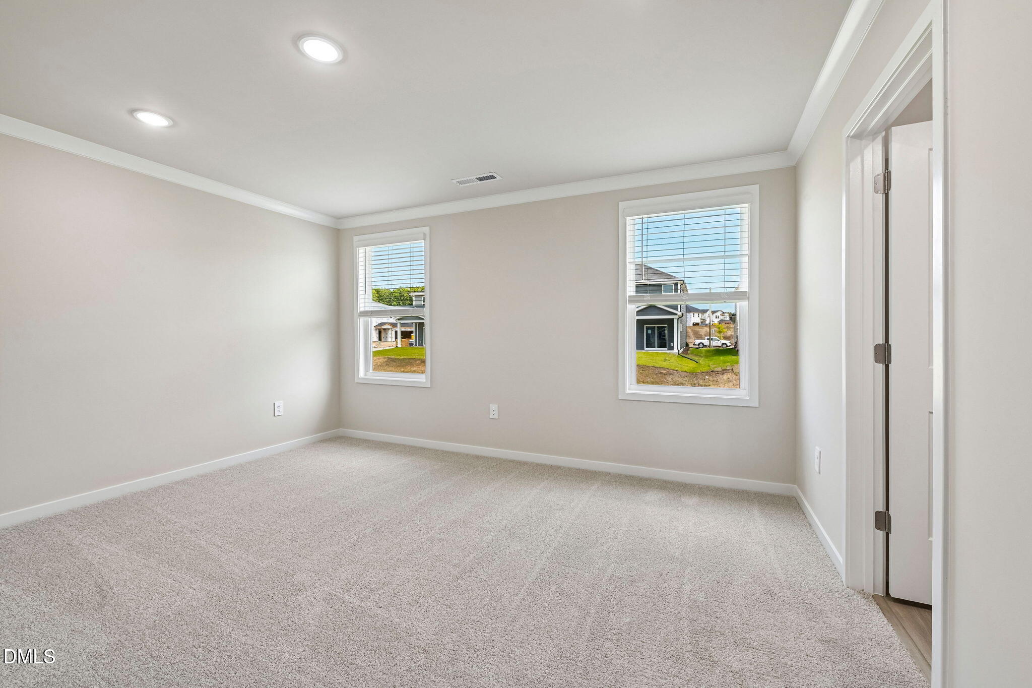 1505 Hatteras Road Durham, NC 27703 - Photo 21 of 44 21-web-or-mls-Raleigh - Avalon Place - 1
