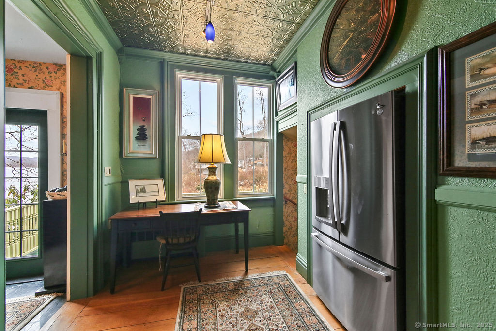 77 Main Street East Haddam, CT 06423 - Photo 15 of 40